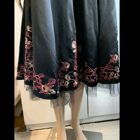 VINTAGE BETSEY JOHNSON BLACK SILK TULLE DRESS 6 - Picture 7 of 8